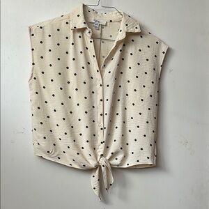 Chic Polka Dot Tie-Front Blouse - Cream and Black